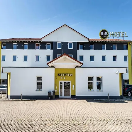 ホテル Freiburg-nord 3*